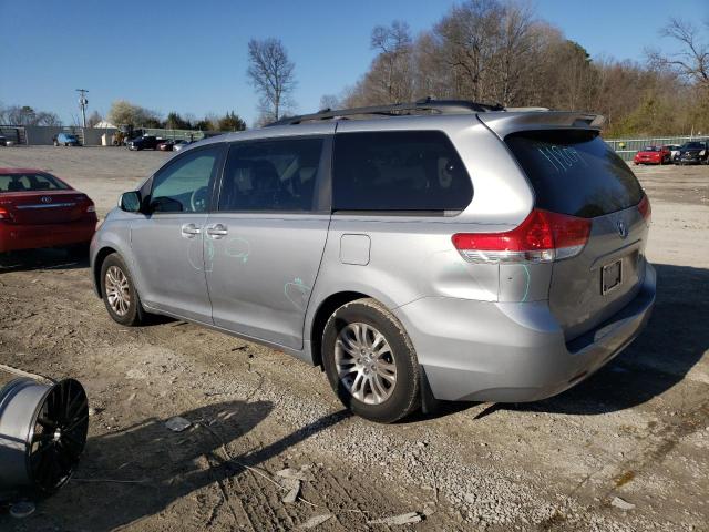 Photo 1 VIN: 5TDYK3DC7CS273327 - TOYOTA SIENNA XLE 