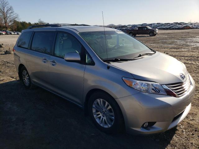 Photo 3 VIN: 5TDYK3DC7CS273327 - TOYOTA SIENNA XLE 