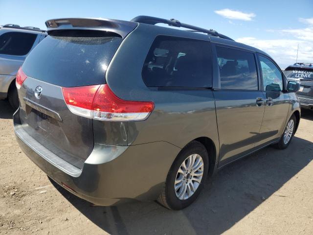 Photo 2 VIN: 5TDYK3DC7DS281493 - TOYOTA SIENNA XLE 