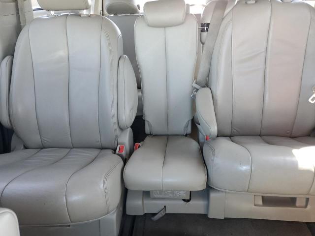 Photo 9 VIN: 5TDYK3DC7DS281493 - TOYOTA SIENNA XLE 