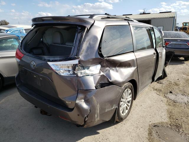 Photo 3 VIN: 5TDYK3DC7DS292008 - TOYOTA SIENNA XLE 