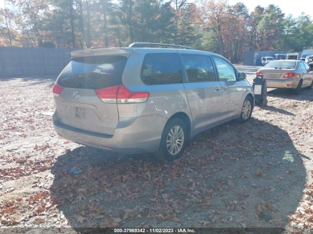 Photo 3 VIN: 5TDYK3DC7DS331437 - TOYOTA SIENNA 