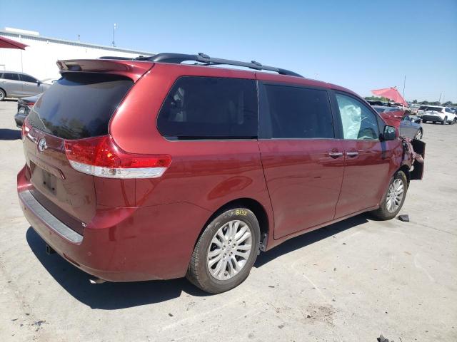 Photo 2 VIN: 5TDYK3DC7DS358704 - TOYOTA SIENNA XLE 