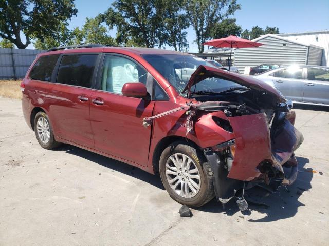 Photo 3 VIN: 5TDYK3DC7DS358704 - TOYOTA SIENNA XLE 