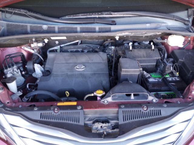 Photo 6 VIN: 5TDYK3DC7DS380752 - TOYOTA SIENNA XLE 