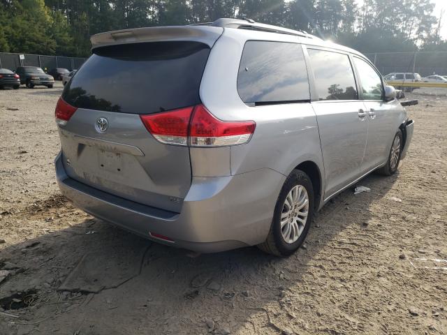 Photo 3 VIN: 5TDYK3DC7ES414481 - TOYOTA SIENNA XLE 