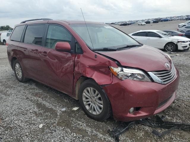 Photo 3 VIN: 5TDYK3DC7ES418384 - TOYOTA SIENNA XLE 