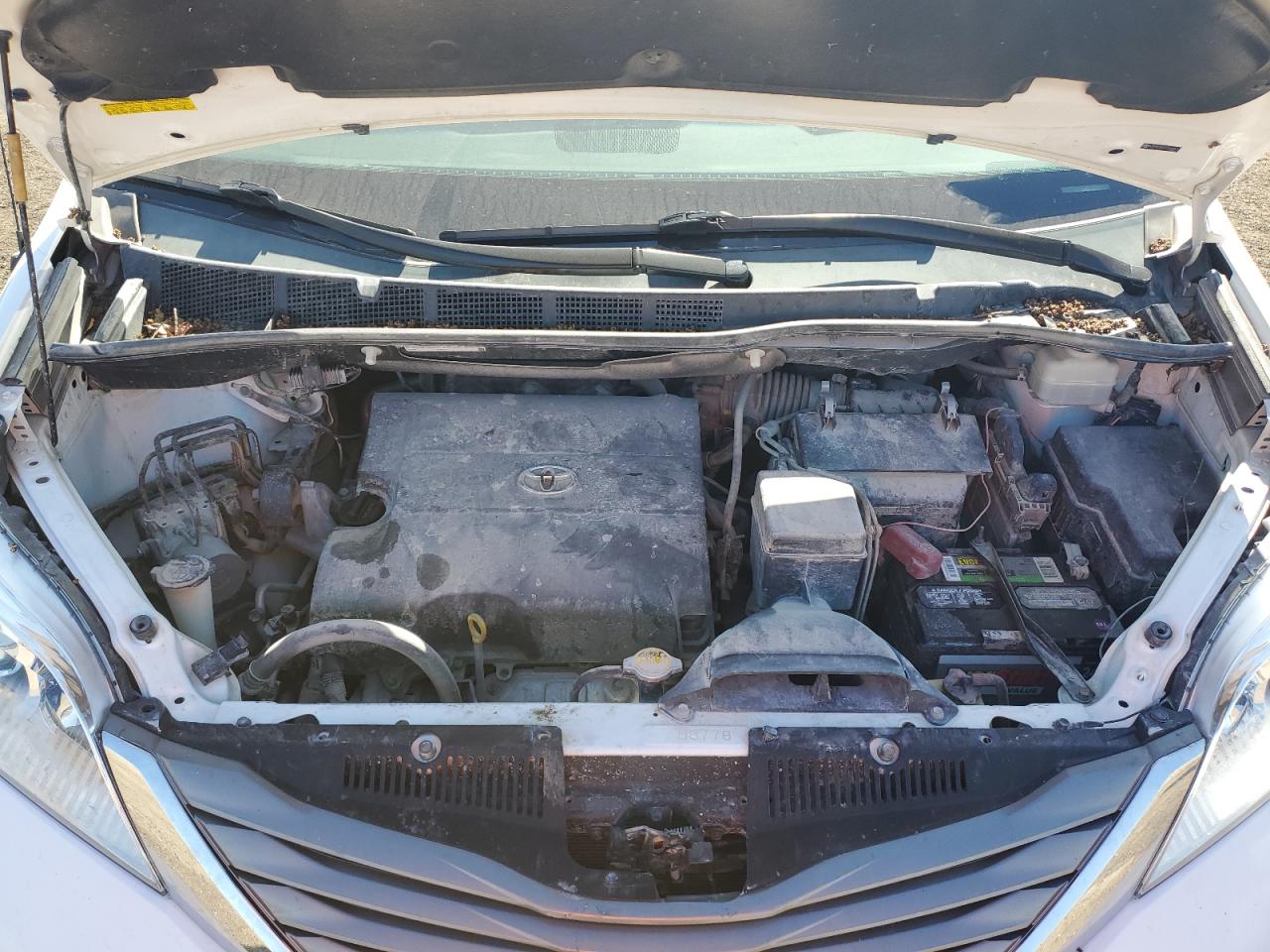 Photo 11 VIN: 5TDYK3DC7ES420975 - TOYOTA SIENNA 