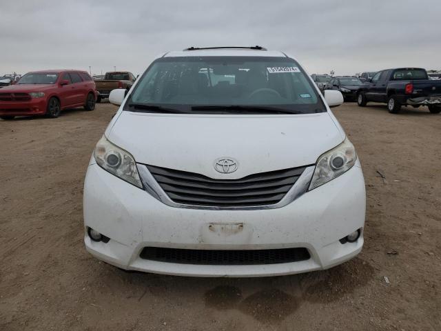 Photo 4 VIN: 5TDYK3DC7ES434441 - TOYOTA SIENNA XLE 