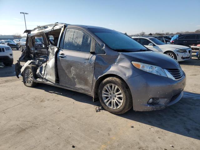 Photo 3 VIN: 5TDYK3DC7ES435606 - TOYOTA SIENNA XLE 