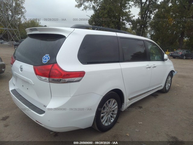 Photo 3 VIN: 5TDYK3DC7ES452227 - TOYOTA SIENNA 