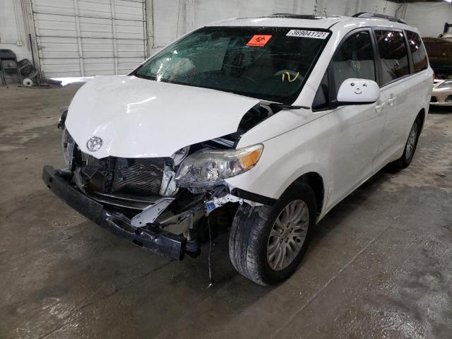 Photo 1 VIN: 5TDYK3DC7ES457265 - TOYOTA SIENNA XLE 