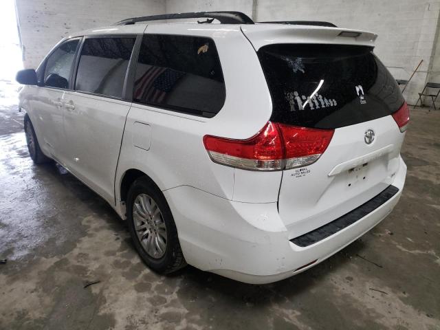 Photo 2 VIN: 5TDYK3DC7ES457265 - TOYOTA SIENNA XLE 