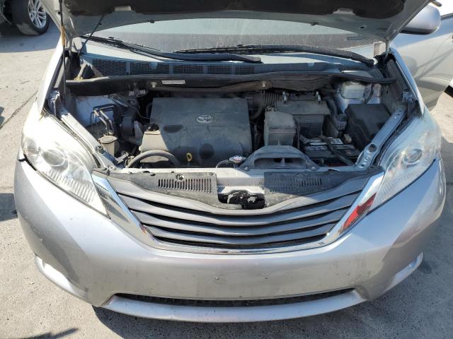 Photo 11 VIN: 5TDYK3DC7ES458674 - TOYOTA SIENNA XLE 