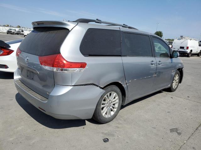 Photo 2 VIN: 5TDYK3DC7ES458674 - TOYOTA SIENNA XLE 