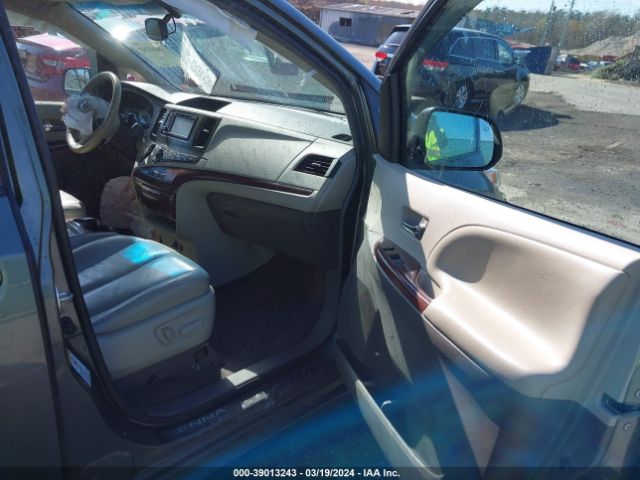 Photo 4 VIN: 5TDYK3DC7ES466029 - TOYOTA SIENNA 