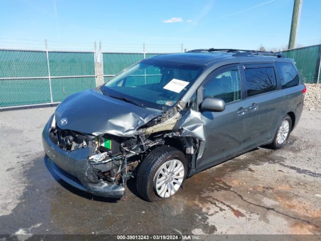 Photo 5 VIN: 5TDYK3DC7ES466029 - TOYOTA SIENNA 