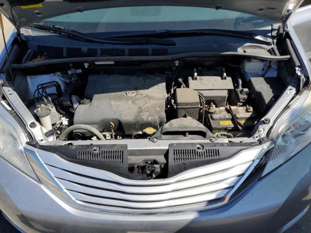 Photo 11 VIN: 5TDYK3DC7ES467505 - TOYOTA SIENNA XLE 