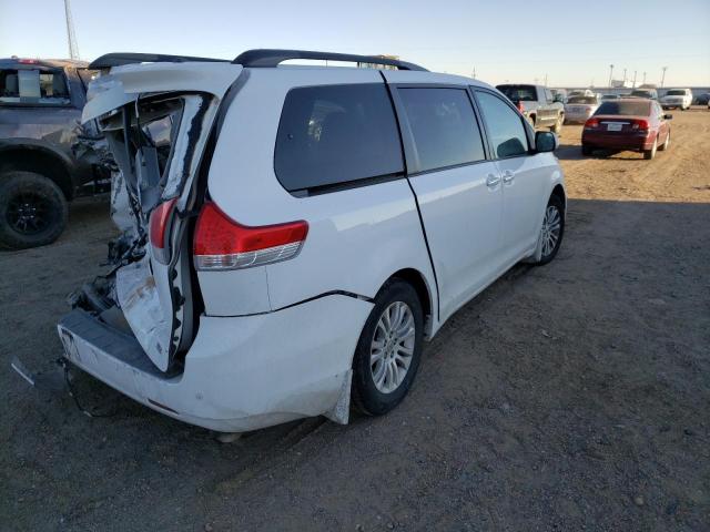 Photo 3 VIN: 5TDYK3DC7ES470999 - TOYOTA SIENNA XLE 