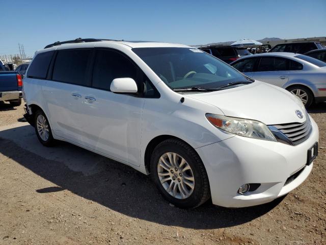 Photo 3 VIN: 5TDYK3DC7ES474650 - TOYOTA SIENNA XLE 