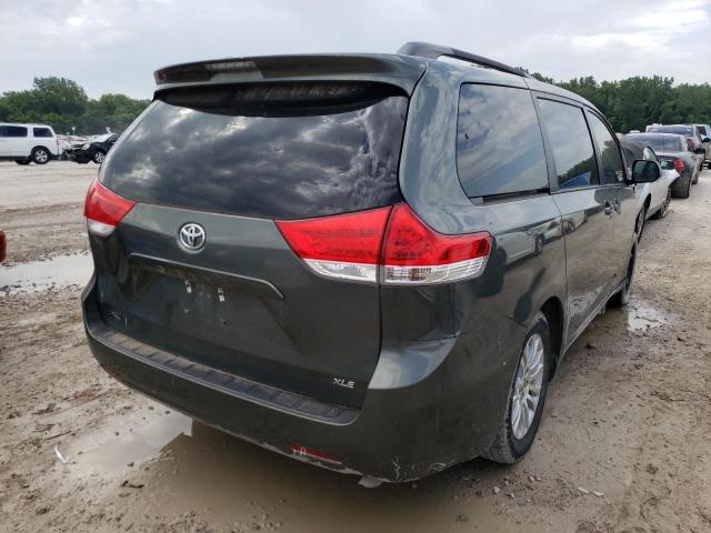 Photo 3 VIN: 5TDYK3DC7ES512829 - TOYOTA SIENNA XLE 