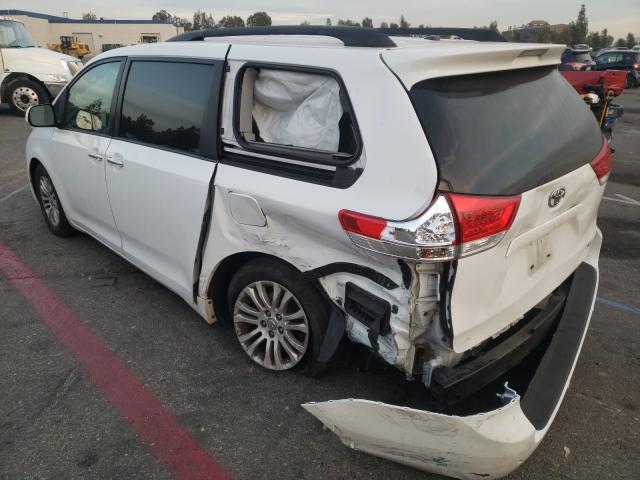 Photo 2 VIN: 5TDYK3DC7ES513947 - TOYOTA SIENNA XLE 