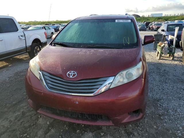 Photo 8 VIN: 5TDYK3DC7ES526911 - TOYOTA SIENNA XLE 