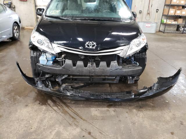 Photo 8 VIN: 5TDYK3DC7FS527784 - TOYOTA SIENNA XLE 