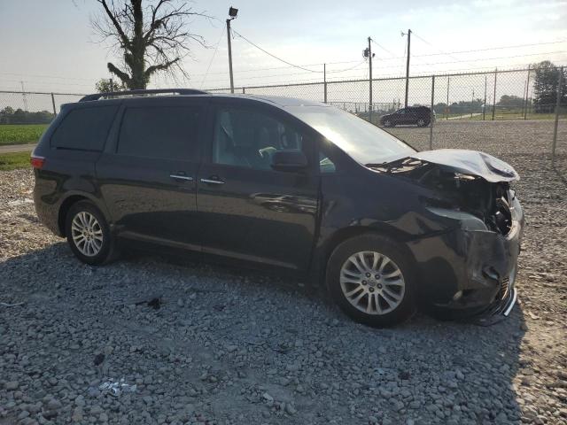 Photo 3 VIN: 5TDYK3DC7FS537683 - TOYOTA SIENNA XLE 