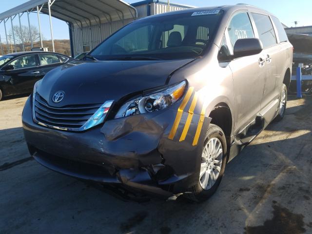 Photo 8 VIN: 5TDYK3DC7FS590450 - TOYOTA SIENNA XLE 