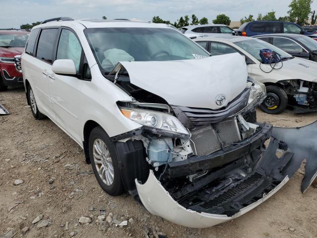 Photo 3 VIN: 5TDYK3DC7FS614696 - TOYOTA SIENNA XLE 