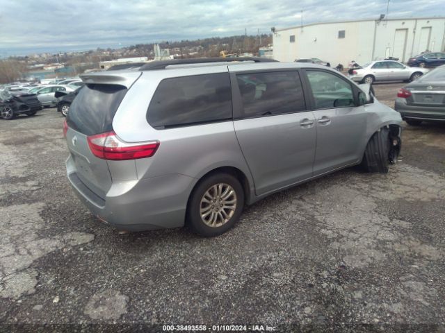 Photo 3 VIN: 5TDYK3DC7FS622751 - TOYOTA SIENNA 