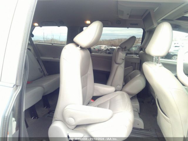 Photo 7 VIN: 5TDYK3DC7FS622751 - TOYOTA SIENNA 