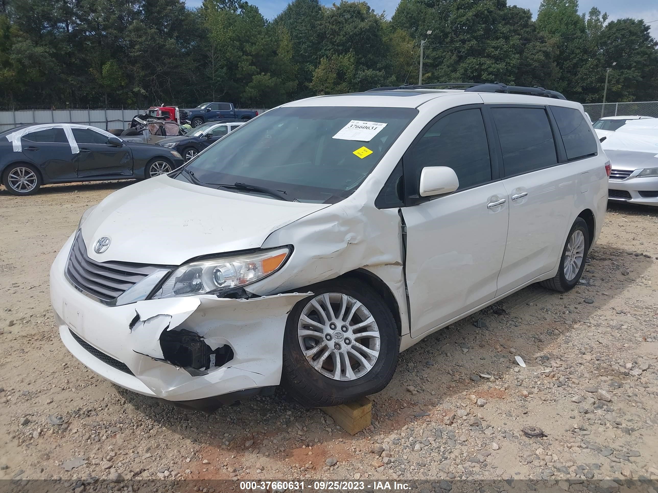 Photo 1 VIN: 5TDYK3DC7FS630722 - TOYOTA SIENNA 