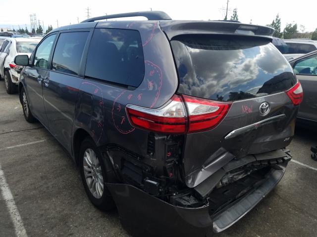 Photo 2 VIN: 5TDYK3DC7FS657497 - TOYOTA SIENNA XLE 