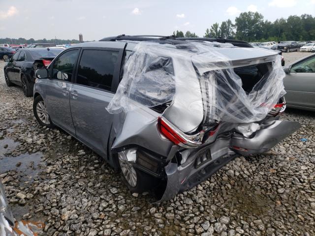 Photo 2 VIN: 5TDYK3DC7FS684960 - TOYOTA SIENNA XLE 