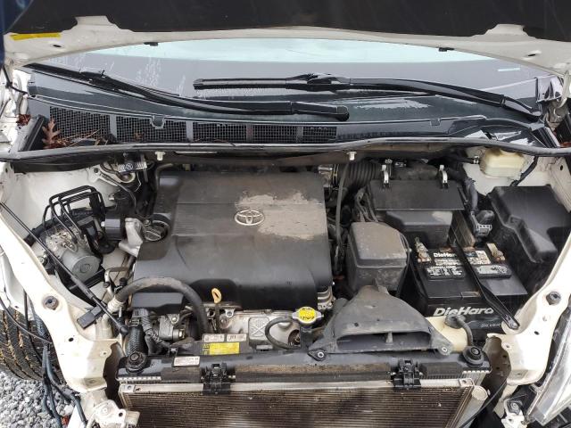 Photo 11 VIN: 5TDYK3DC7GS704688 - TOYOTA SIENNA XLE 