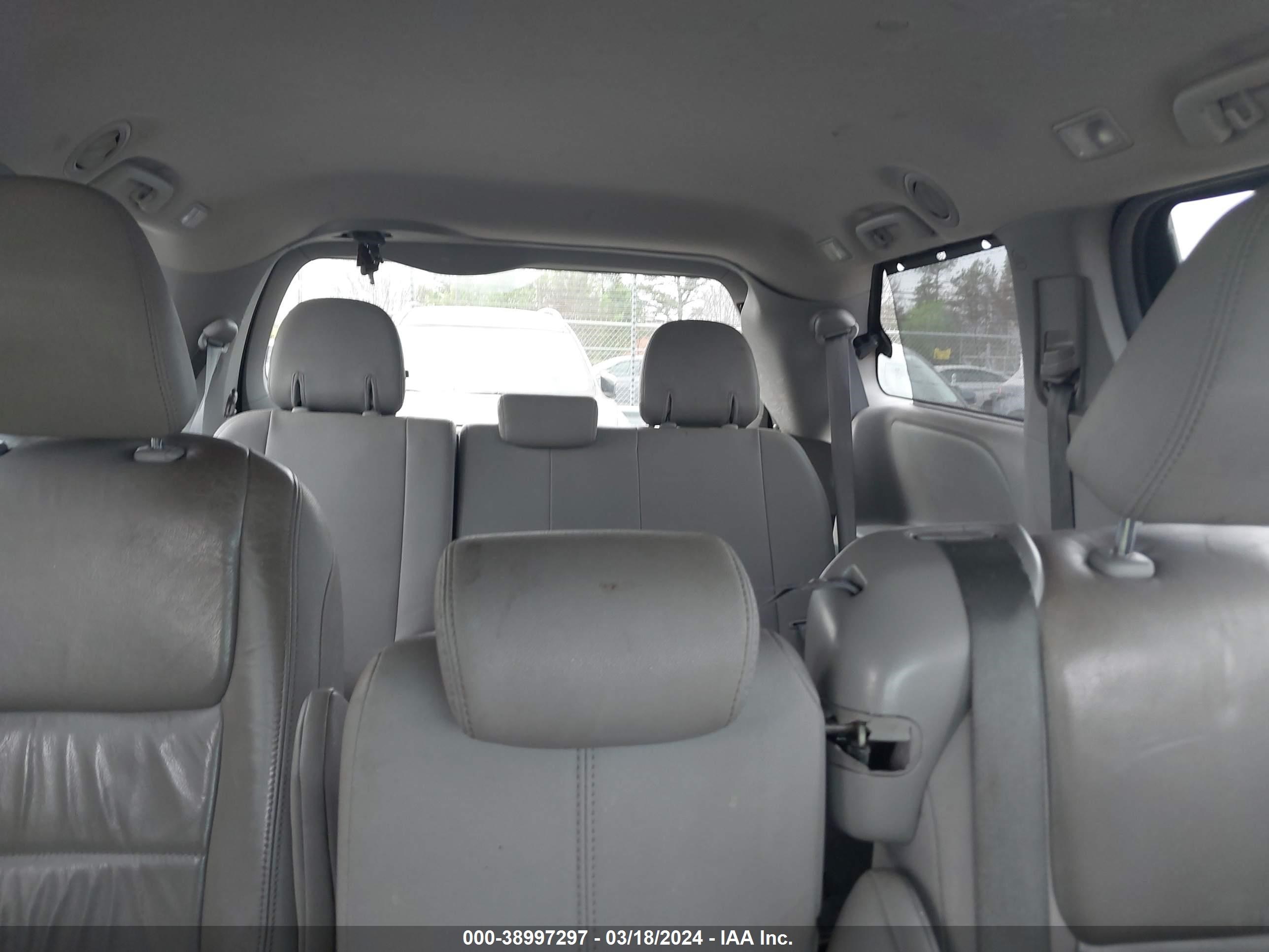 Photo 7 VIN: 5TDYK3DC7GS709194 - TOYOTA SIENNA 