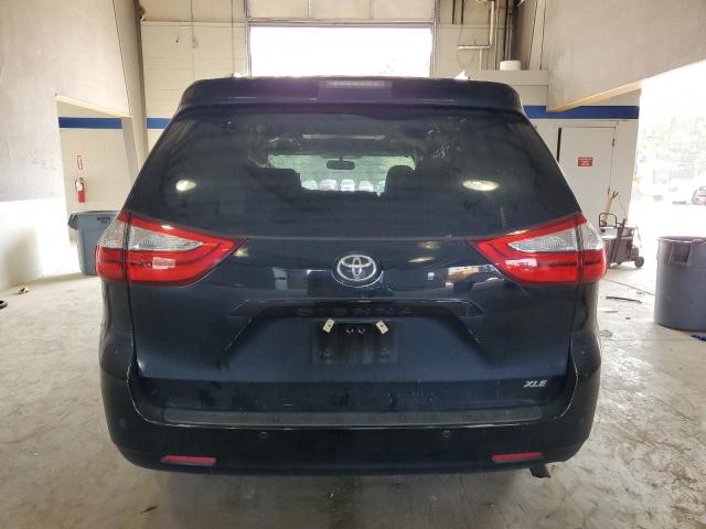 Photo 5 VIN: 5TDYK3DC7GS710586 - TOYOTA SIENNA XLE 