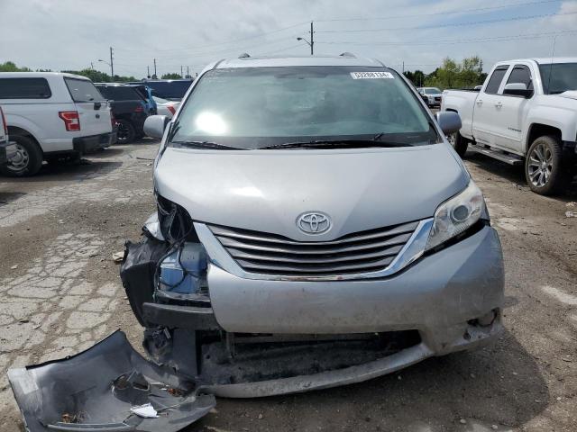 Photo 4 VIN: 5TDYK3DC7GS710717 - TOYOTA SIENNA XLE 