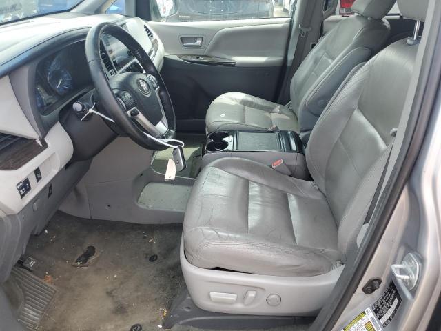 Photo 6 VIN: 5TDYK3DC7GS710717 - TOYOTA SIENNA XLE 