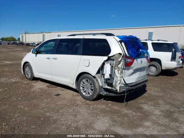 Photo 2 VIN: 5TDYK3DC7GS718154 - TOYOTA SIENNA 