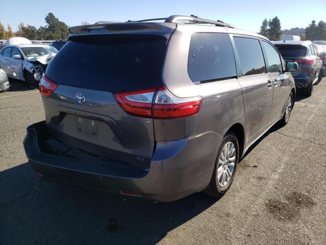 Photo 2 VIN: 5TDYK3DC7GS722544 - TOYOTA SIENNA XLE 