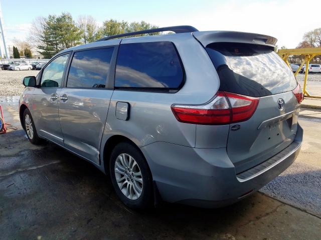 Photo 2 VIN: 5TDYK3DC7GS736881 - TOYOTA SIENNA XLE 