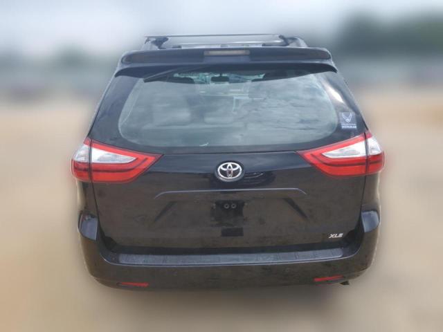 Photo 5 VIN: 5TDYK3DC7GS742826 - TOYOTA SIENNA XLE 