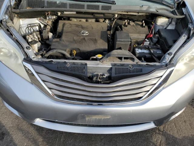 Photo 11 VIN: 5TDYK3DC8BS055637 - TOYOTA SIENNA XLE 