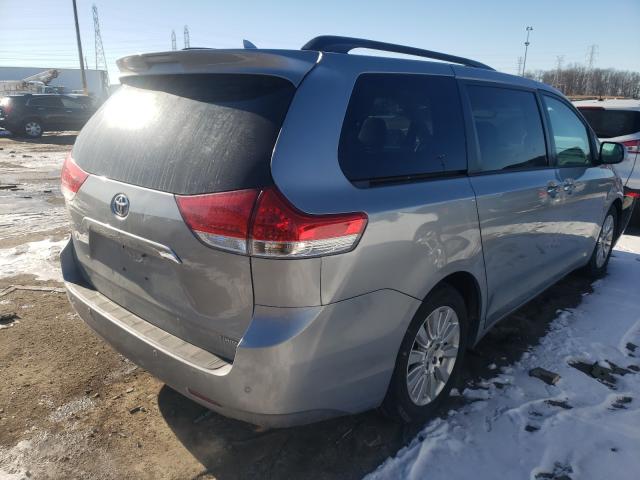 Photo 3 VIN: 5TDYK3DC8BS056240 - TOYOTA SIENNA XLE 