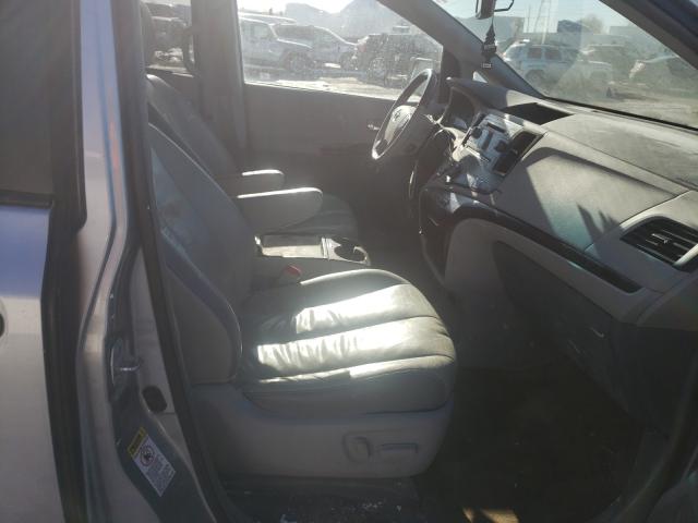 Photo 4 VIN: 5TDYK3DC8BS056240 - TOYOTA SIENNA XLE 