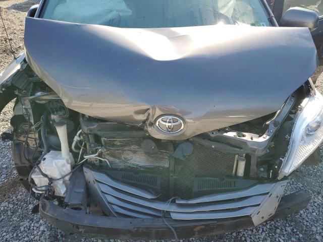 Photo 11 VIN: 5TDYK3DC8BS063236 - TOYOTA SIENNA XLE 