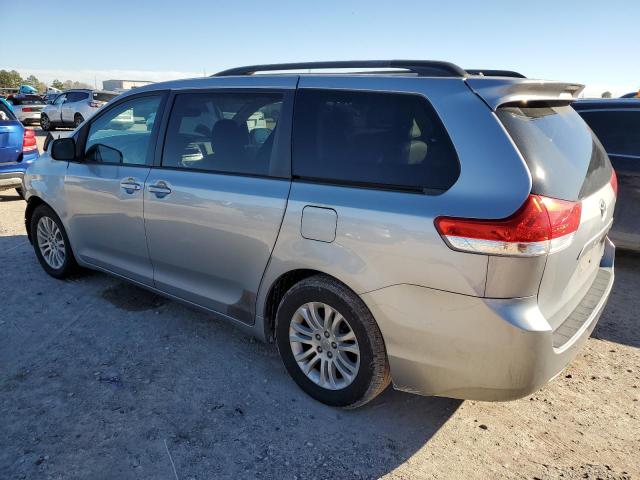 Photo 1 VIN: 5TDYK3DC8BS085205 - TOYOTA SIENNA XLE 